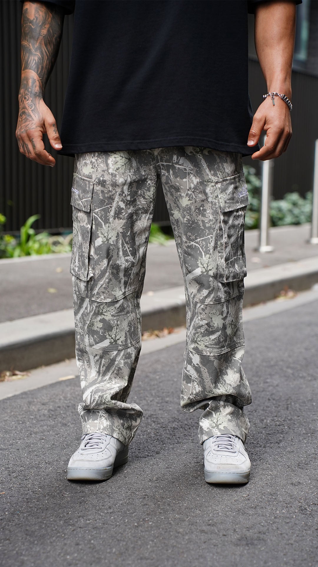 Southside - Cargo Pants (Green Camo)