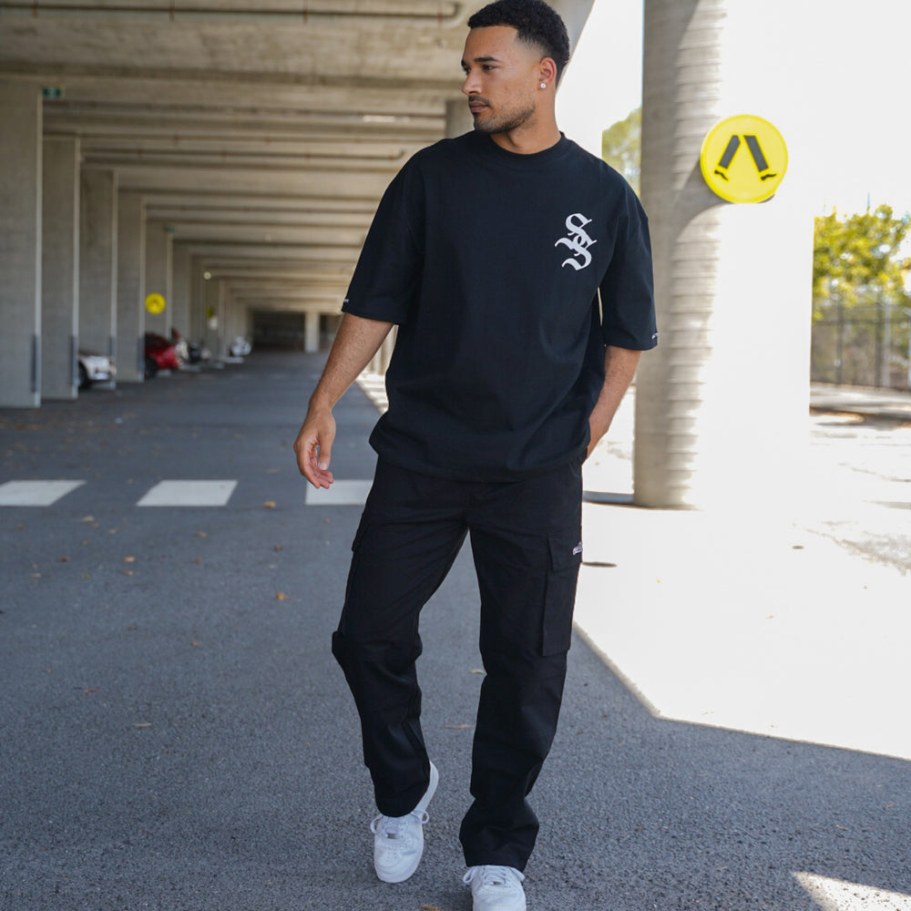 
                      
                        Southside - Black Cargo Pants
                      
                    