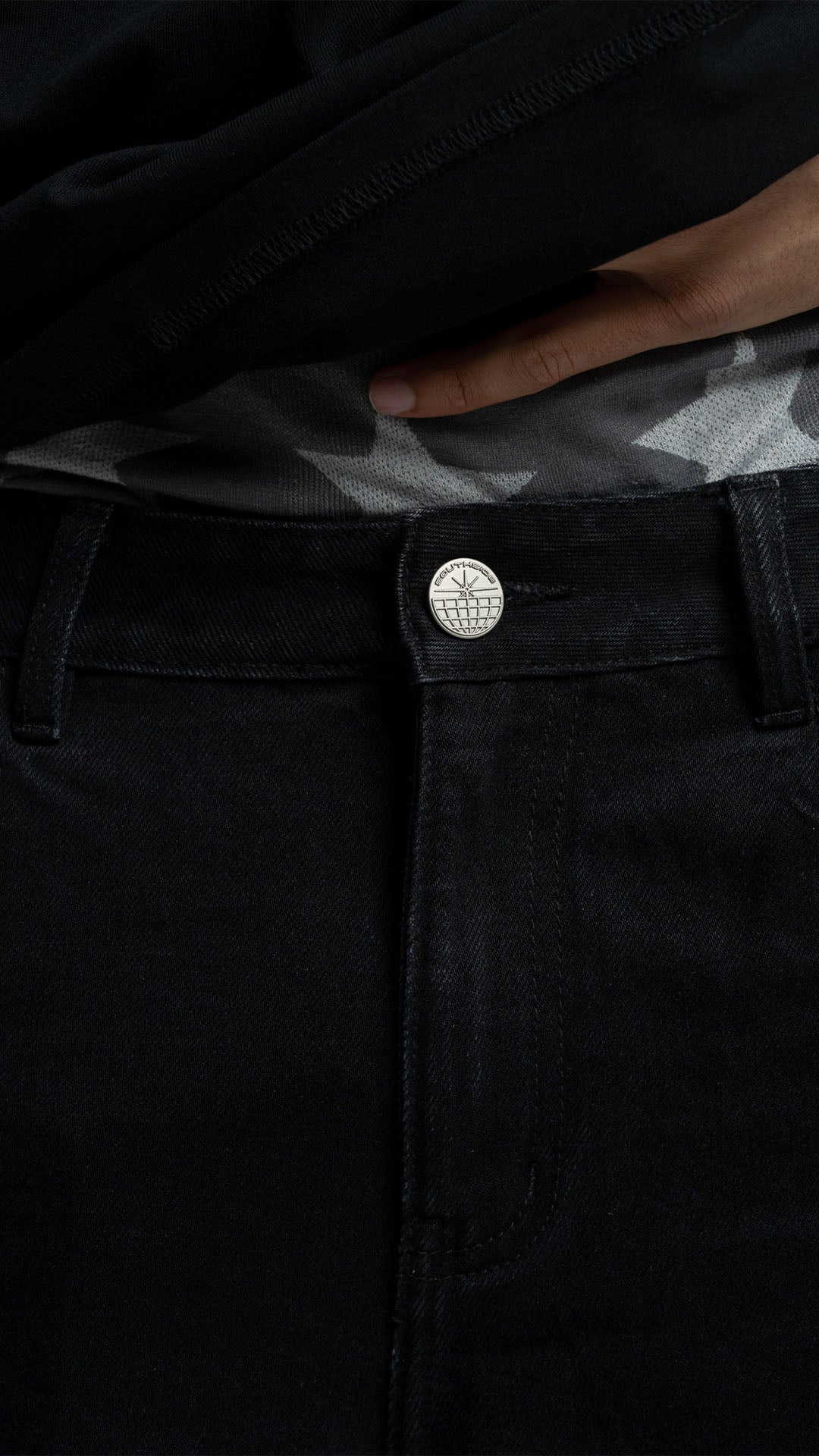 Southside - Jean Shorts (Black)